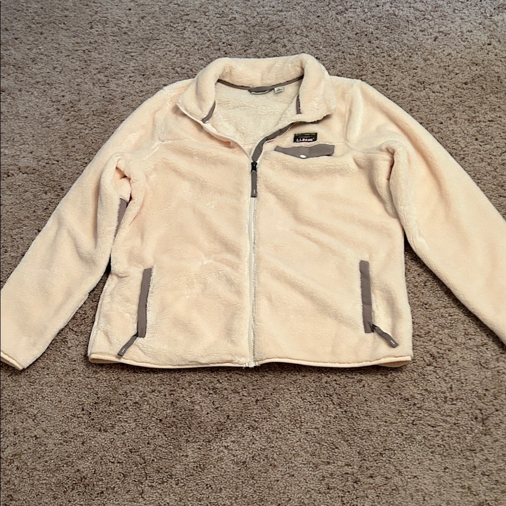 L.L. Bean Cream Women’s Fleece Jacket Size L